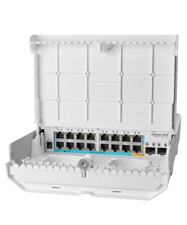 CRS318-1Fi-15Fr-2S-OUT